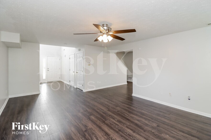 Building Photo - 5973 Marsh Cir