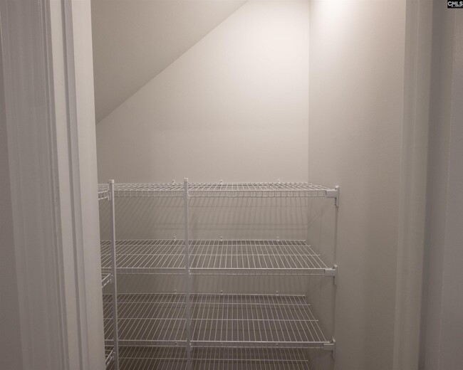 Building Photo - 327 Canary Grass Ct