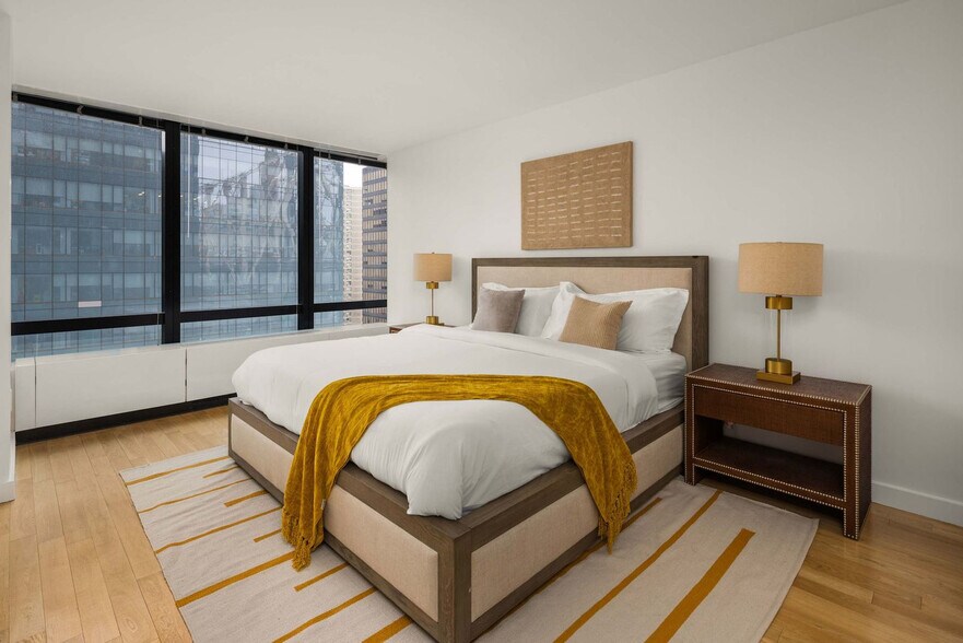 Building Photo - 1113 York Ave