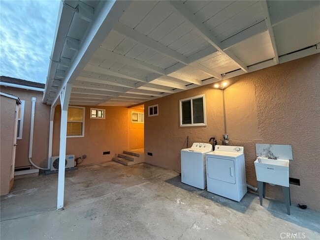 Building Photo - 1316 Walnut St