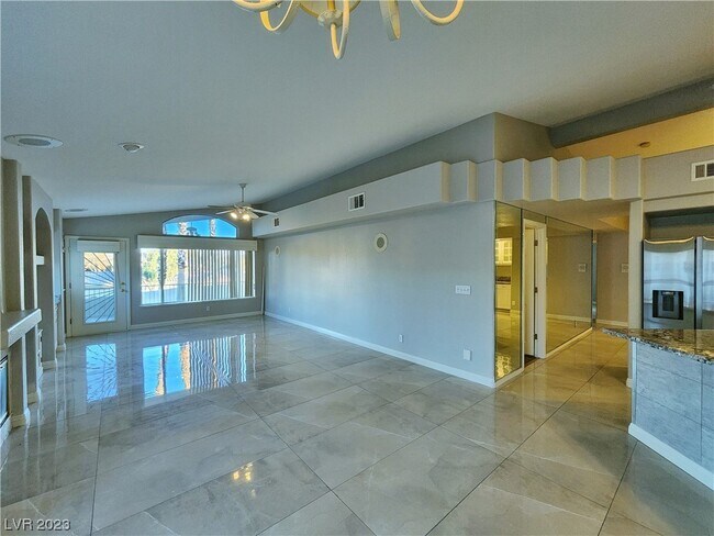 Building Photo - 3376 Tiara Point Cir