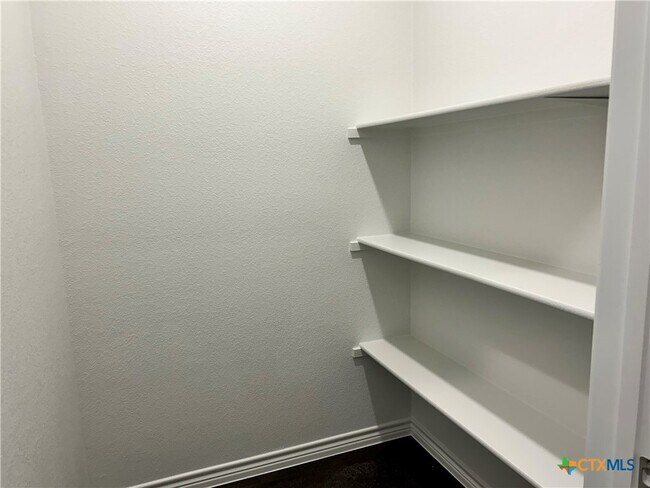 Building Photo - 315 A Riptide Dr
