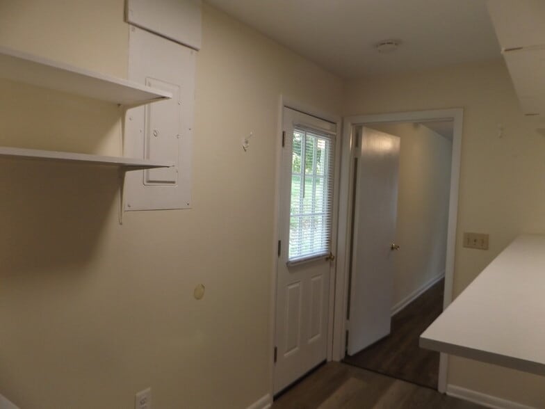 Rear Entrance - 7413 Spout Hill Rd