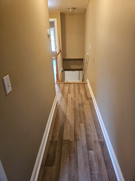 Upper Hallway - 60 Amherst St