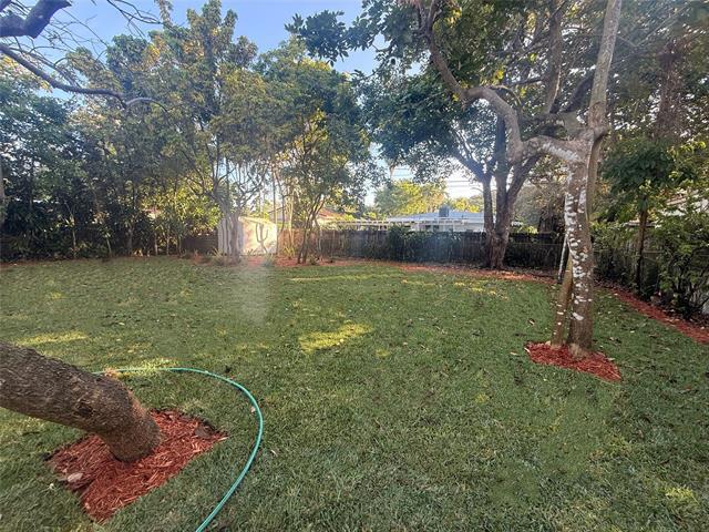 Building Photo - 6411 SW 63rd Ct