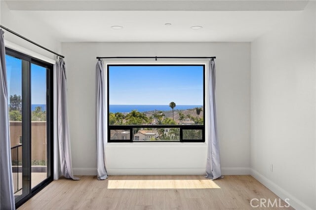 Building Photo - 1060 Calle Del Cerro