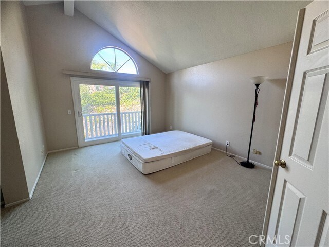 Building Photo - 21605 Bluebell Ct