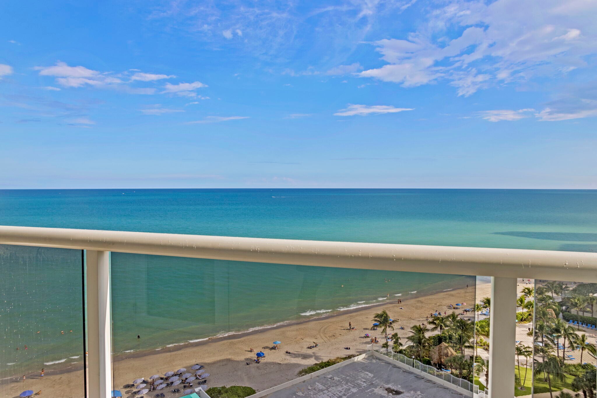 Building Photo - 3725 S Ocean Dr