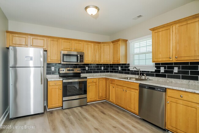 Building Photo - 9808 Brooks Bend Rd