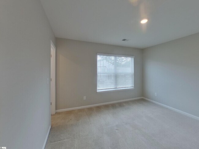 Building Photo - 283 Millen Dr