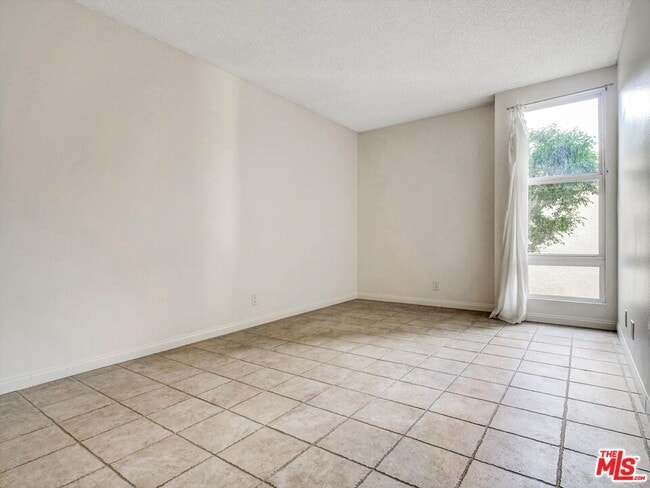 Building Photo - 23901 Civic Center Way