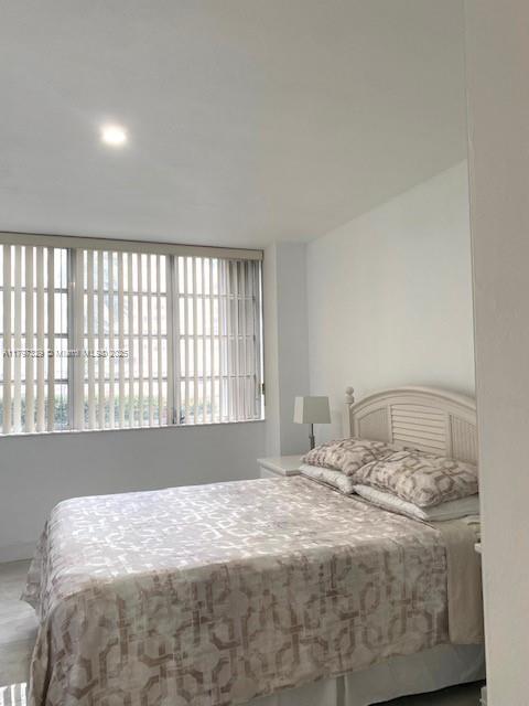 Building Photo - 1408 Brickell Bay Dr