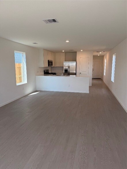 Building Photo - 20150 Green Mallard St