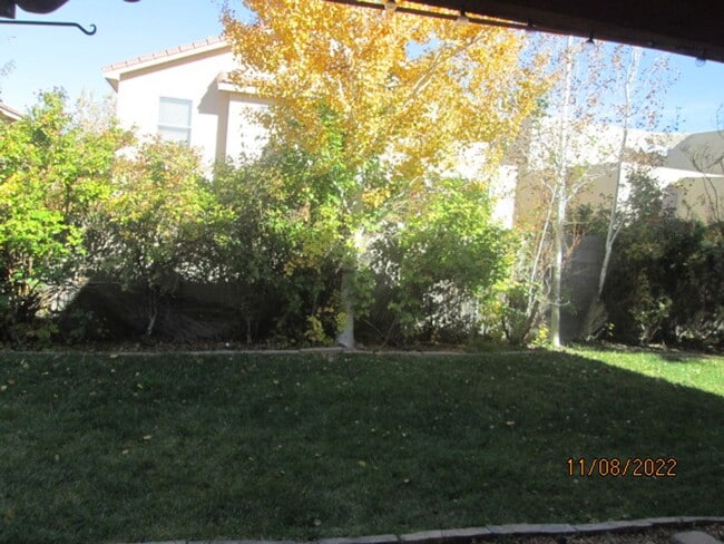 Building Photo - Paseo Del Norte and Ventura NE