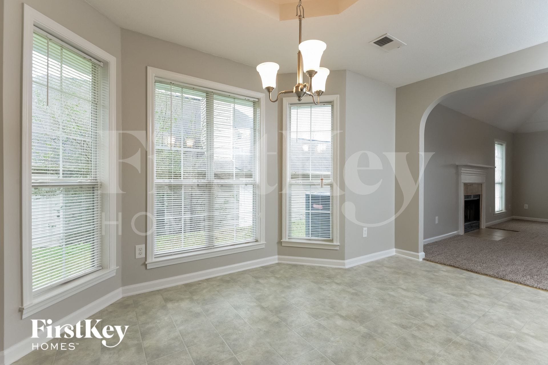 Building Photo - 424 Camden Cove Cir