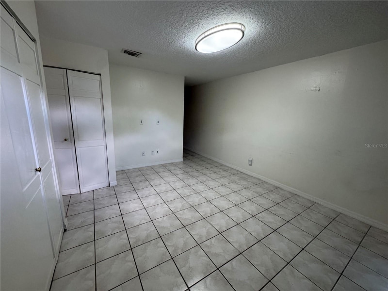 Building Photo - 30 Lago Mesa Way