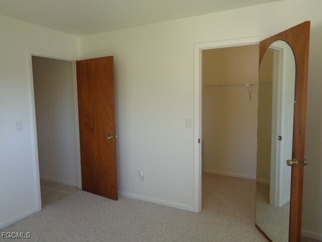 Building Photo - 2106 SW 51st St