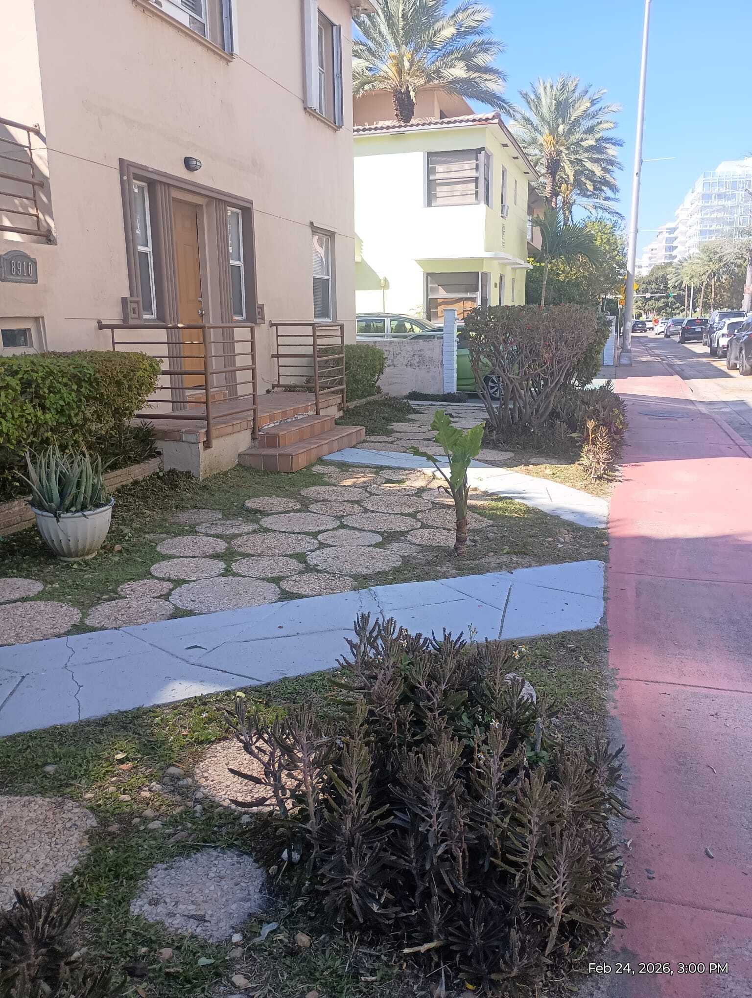 Private porch - 8910 Collins Ave