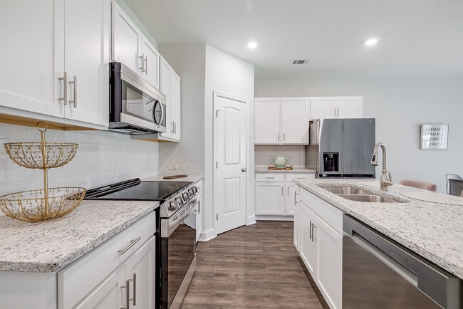 Building Photo - 48 Belleau Woods Cir