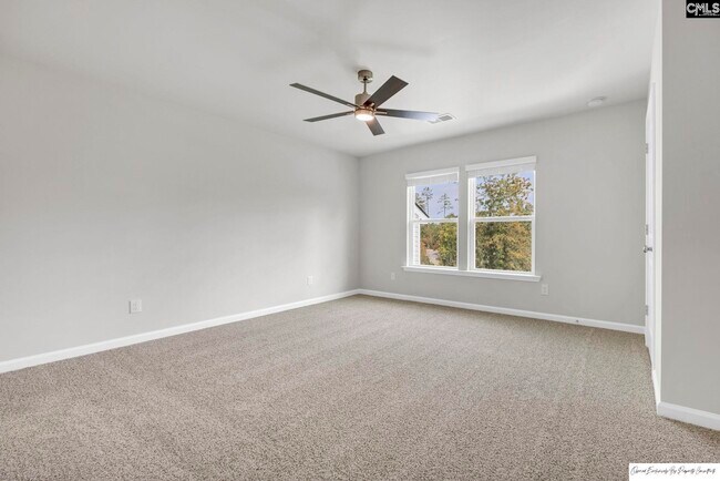 Building Photo - 231 Sunny Hl Dr