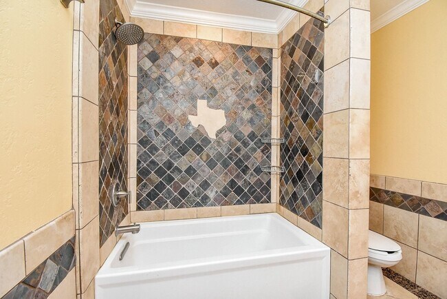 Building Photo - 21106 Park Mt Dr