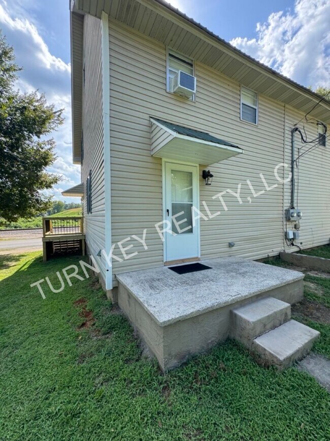 Building Photo - 4227 N Massachusetts Ave