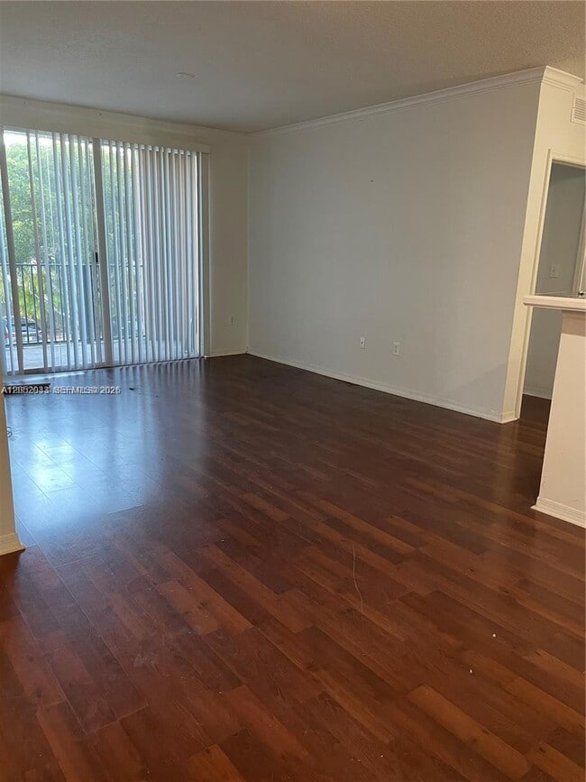 Building Photo - 6861 SW 44th St
