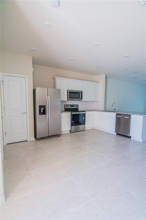 Building Photo - 4647 Green Palm Ln