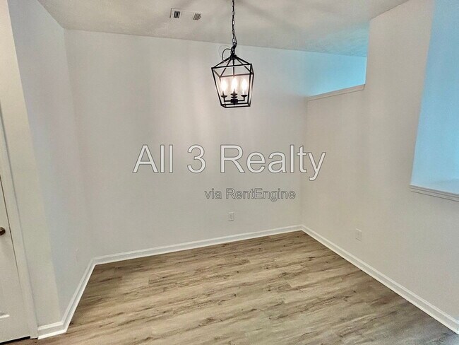 Building Photo - 6524 Mallard Cove Ln