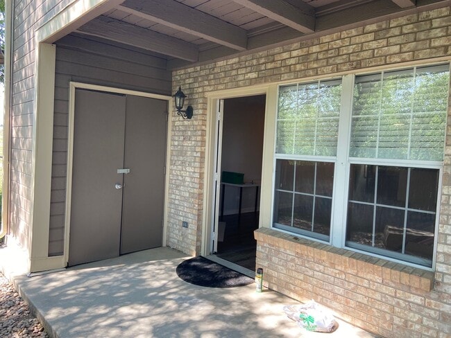 Building Photo - Beautiful 2 bed 2 bath Condo in Centennial