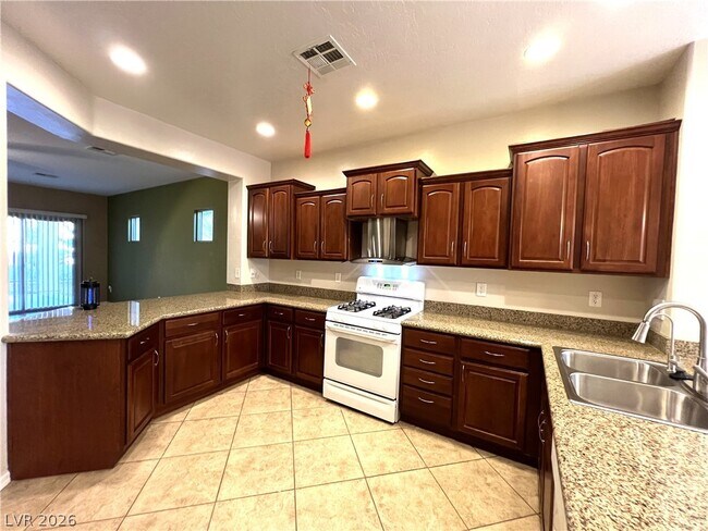 Building Photo - 4205 Gliding Gulls Ave