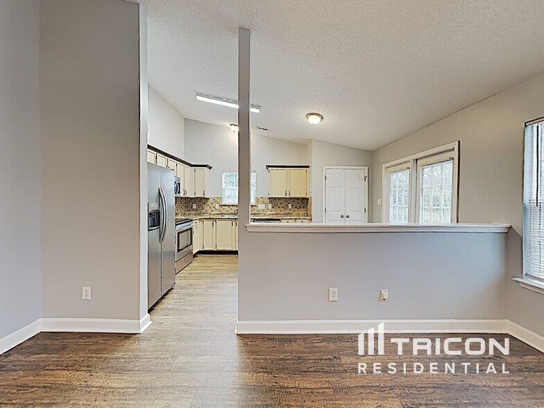 Building Photo - 4206 Painted Trillium Ct