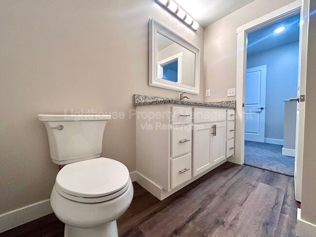 Building Photo - 2855 Taft Ave SW