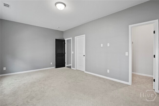 Building Photo - 11 Swallow Tail Cir