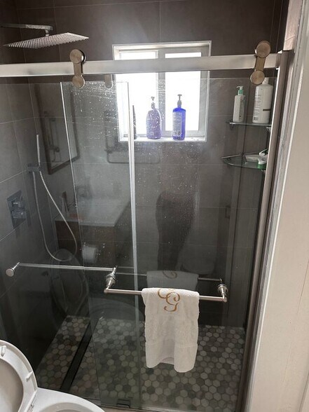 Building Photo - 201 Ocean Park Ln