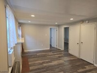 Building Photo - 38 Hamilton Rd