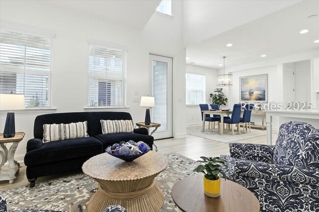 Building Photo - 35 Flip Side Ln