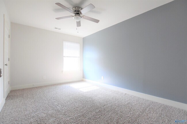 Building Photo - 6007 Stonewater Ct