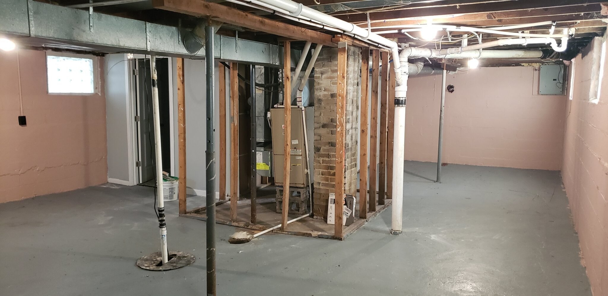 Building Photo - 38 N Shirley St