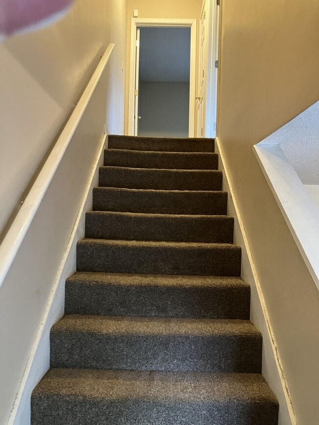 Building Photo - 1823 Holmes St