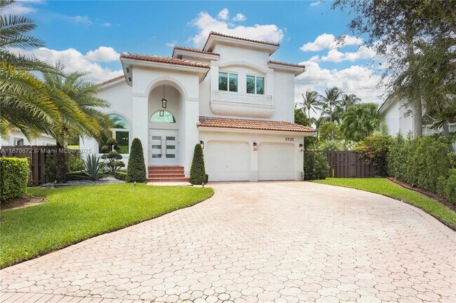 Primary Photo - 5920 NW 111th Ave