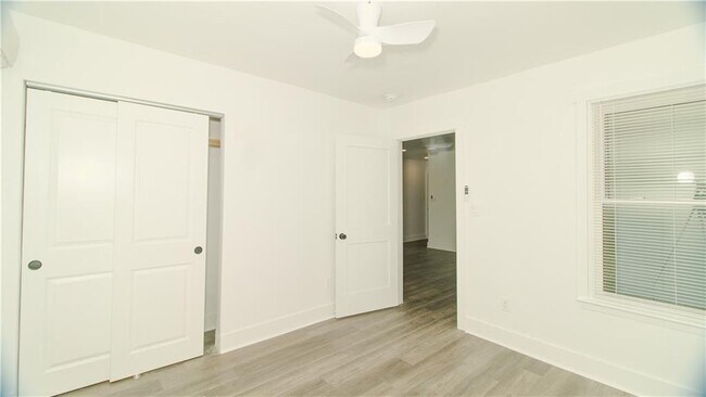Building Photo - 4589 Orchid Dr
