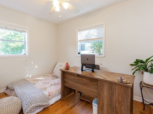 Building Photo - Adorable Winter Park Bungalow