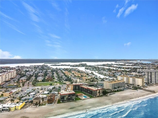 Building Photo - 17580 Gulf Blvd