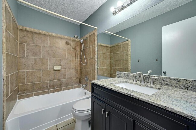 Building Photo - 1411 Gracy Farms Ln
