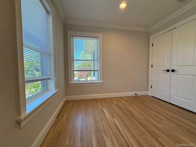 Building Photo - 1 Irving Pl