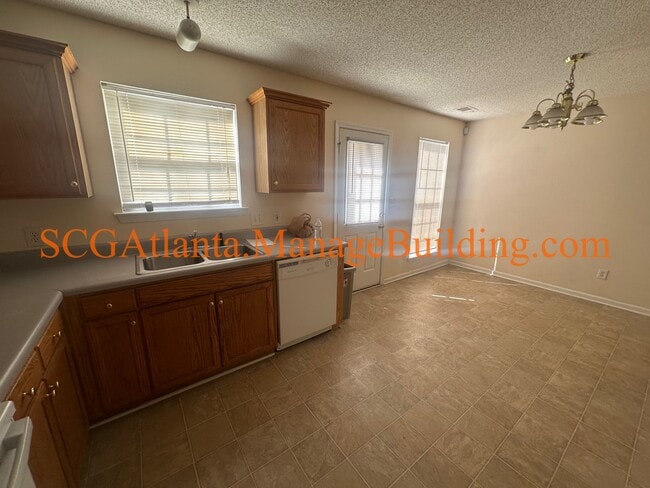 Building Photo - 152 Willow Springs Ln