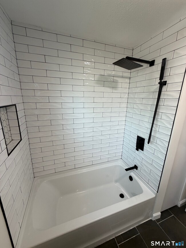 Building Photo - 163 Collins St