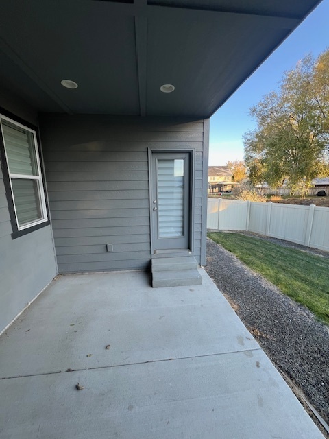 Building Photo - 3 Bed 2 Bath in Nampa!