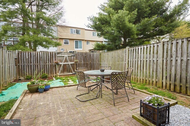 Building Photo - 7705 Fawn Ct